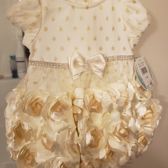 Baby girl dress size 3-6mth BNWT - Picture 1 of 2